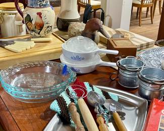 KITCHENWARES, CORNING WARE