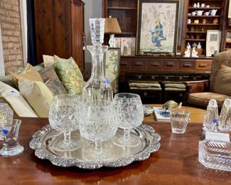 CRYSTAL DECANTER WITH GLASSES