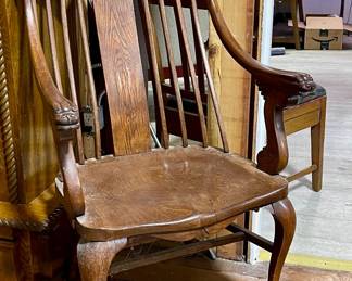ANTIQUE CARVED ARM CHAIR