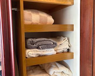 Towels/linens/travel bags.