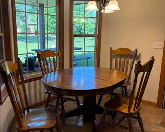 kitchen table with 4 chairs