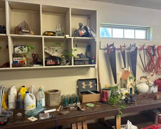 saws, extension cords, tools, vise