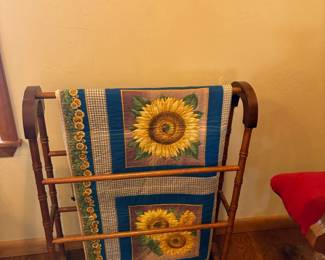 quilt rack, lap quilt
