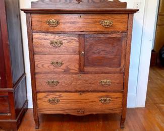 Early American Tiger Oak Tall Chest of Drawers
