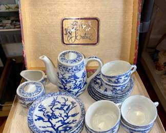Jontue mini china tea set