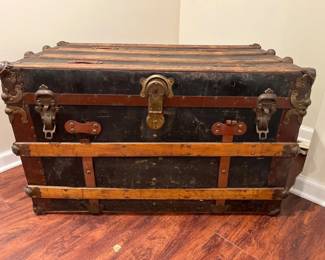 012 Antique Steamer Trunk with Brass Hardware