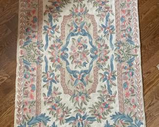 060 Vintage Floral Hooked Rug with Medallion Center