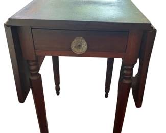 092 Antique Mahogany DropLeaf Pembroke Table with Drawer