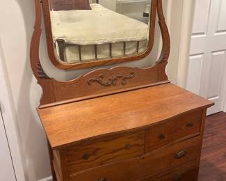 028 Antique Oak Serpentine Dresser with Swing Mirror