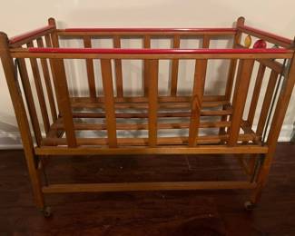 035 Vintage Wooden Baby Crib with Red Rail Beads