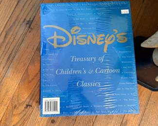Disney's Treasury of Children's & Cartoon Classics 