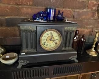 Mantle Clock