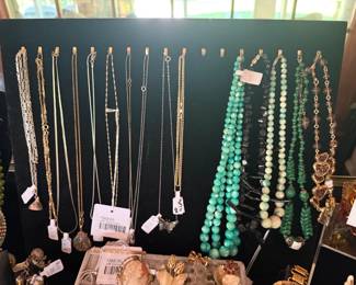 14k Twist Chain, Necklaces