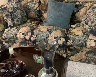 Mahogany flip sides. Excellent condition. Price: $80.00