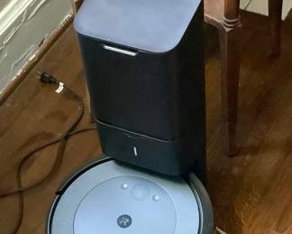 R vacuum cleaner.
