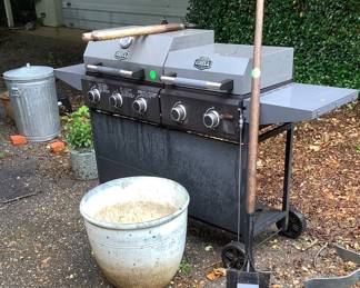 Roofing shovel, pot, grill.