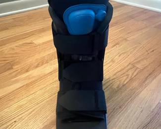 Ovation Medical Gen 2 Pneumatic Walking Boot (Short)