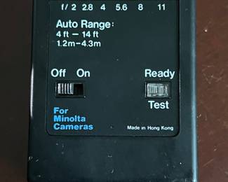 Gemini 2202 Electronic Flash Unit for Minolta Cameras
