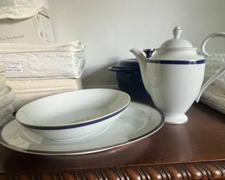 Gorham Royal Imperial Fine China Teapot and Serving Bowl Set