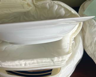Gorham Royal Imperial Fine China Dinnerware Set