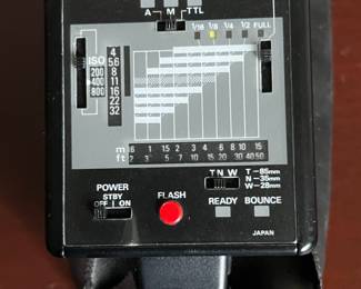 Nikon Speedlight SB-20 Flash Unit with Case