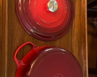 Le Creuset Signature Round Dutch Oven 6.75 Qt Cerise