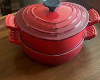 Le Creuset Heart-Shaped Cocotte (2qt) and Stainless Steel Saucepan Set