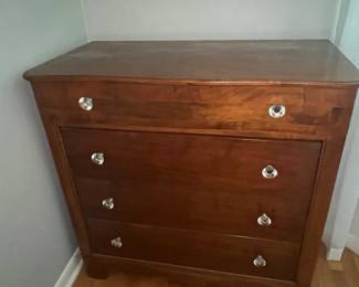Lexington "Betsy Cameron" Dresser