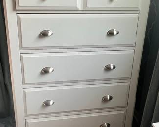 White Bedroom Set with Headboard and Dressers