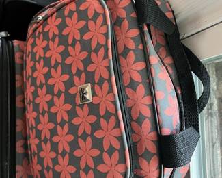 Floral Pattern Luggage Set