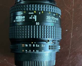 Nikon AF Nikkor 35-70mm f/3.3-4.5 Lens