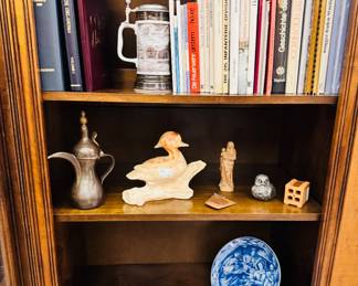 books, stein, duck (alabama clay), dallah