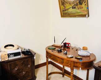 Stetson Hats, Mountain Landscape Painting, Fantastic Oval Desk
