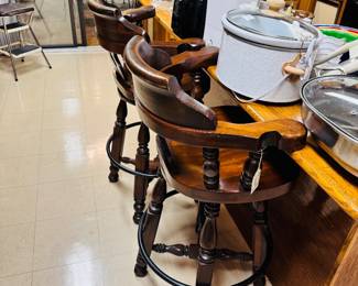 Vintage Bar Stools, Crockpot, Small Appliances