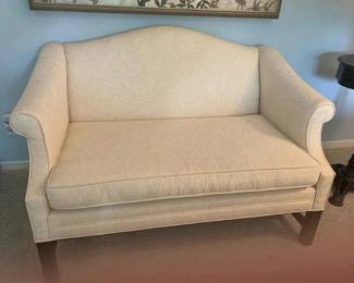 HA158Cream Settee