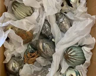 HA236Christmas Ornament Mystery Lot 