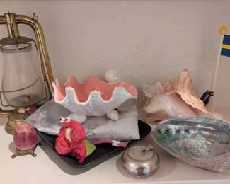 HA206Vintage Fitz  Floyd Clam Bowl, Conch Shell, Abalone Shell  More 