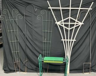 Trellises Shepherd Hooks