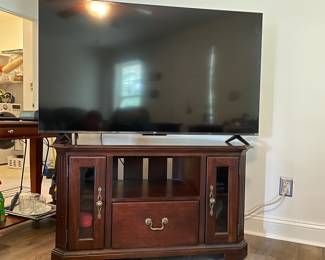 M4 - $100. TCL 55" TV. Manufactured April 22. TCL Roku TV 4K HDR. 4 series. Model 55S451.