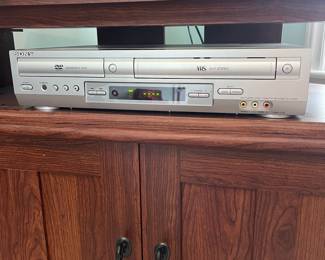 M14 - $30. Sony DVD/VCR Combo. Model SLV-D300P.