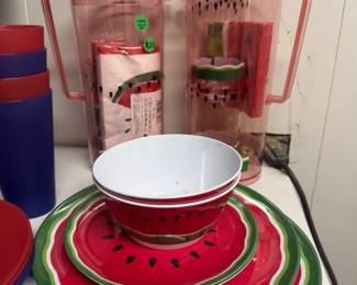 Watermelon party ware