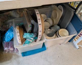 Pet supplies