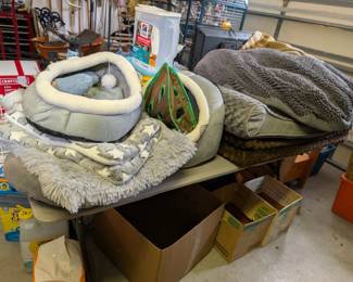 Dog and cat beds