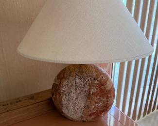 Italian Travertine Fratelli Mannelli lamp