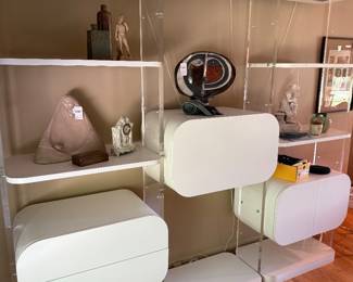 Space-Age Modular Wall Unit 