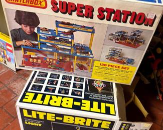 Lite-Brite, Matchbox Super Station