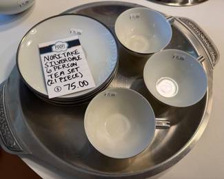 Noritake Silverdale 6 Person Tea Set (21 Pieces)