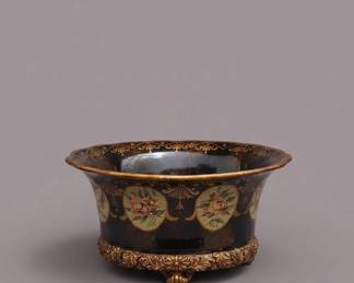 Neoclassical Floral Planter Bowl with Gilded Acanthus Leaf Motifs