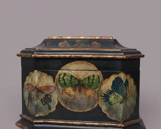 Chinoiserie Black Lacquer Hinged Box with Butterfly Motif