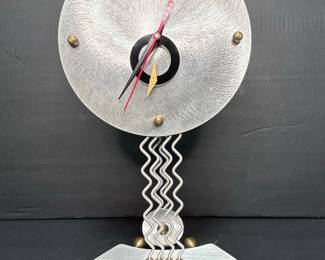 Mid-Century Modern Atomic "Wavy Spring" Table Clock